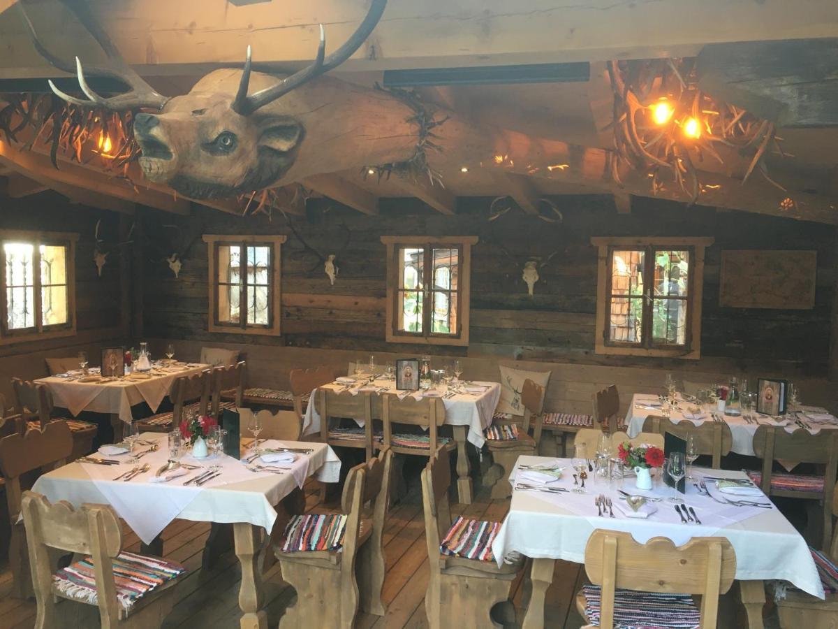 Gasthof Zacherlbraeu Fusch an der Glocknerstraße Dış mekan fotoğraf