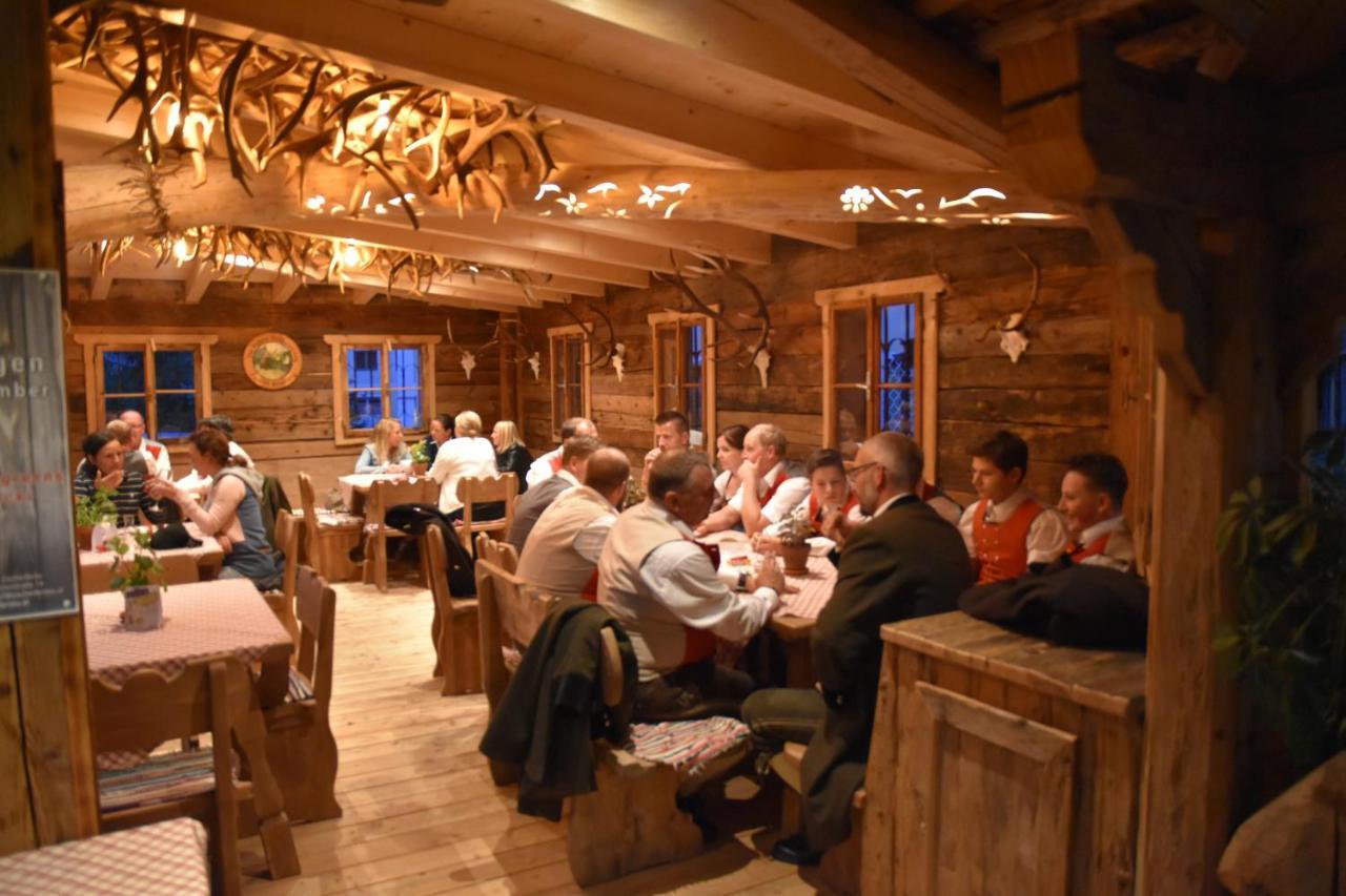 Gasthof Zacherlbraeu Fusch an der Glocknerstraße Dış mekan fotoğraf